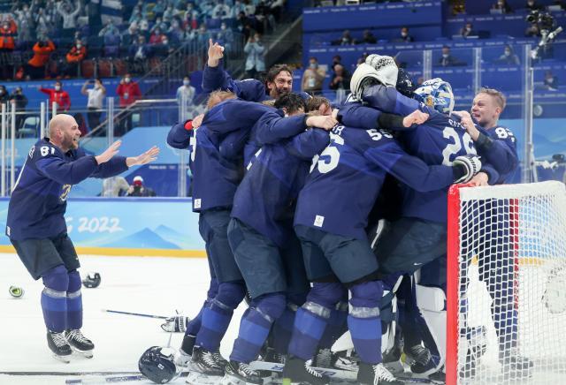 7M体育-冬奥20日综述：挪德中金牌前三 男子冰球芬兰夺金